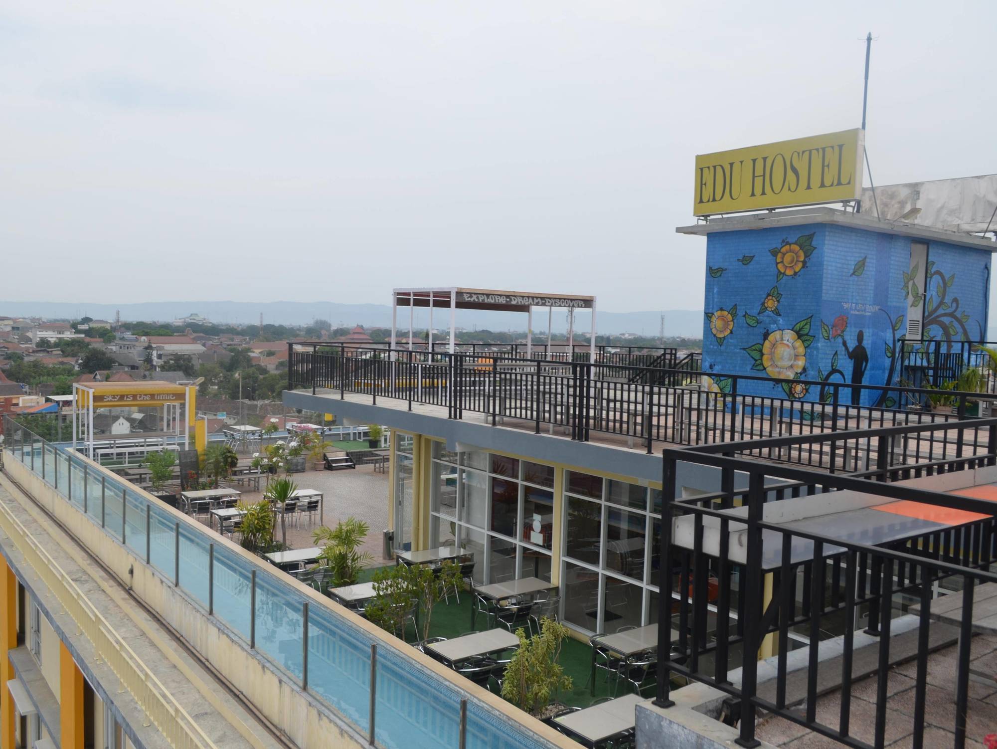 Edu Hostel Джок'якарта Екстер'єр фото