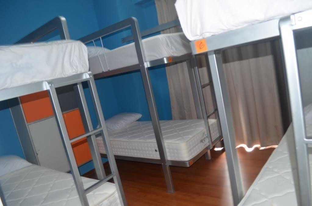 Edu Hostel Джок'якарта Екстер'єр фото